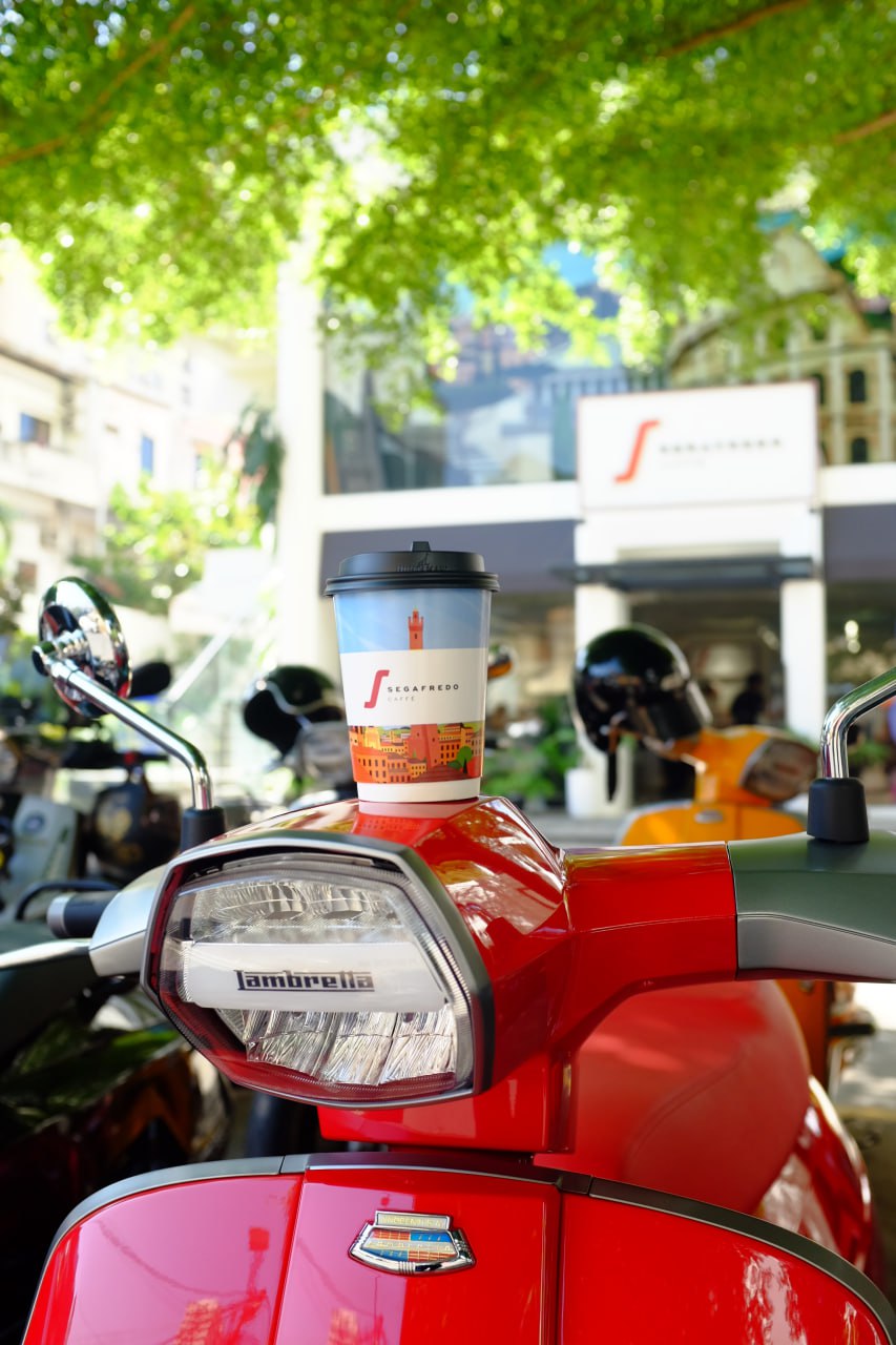 𝐒𝐮𝐧𝐝𝐚𝐲 𝐑𝐢𝐝𝐞: 𝐋𝐚𝐦𝐛𝐫𝐞𝐭𝐭𝐚 & 𝐕𝐞𝐬𝐩𝐚 with Segafredo Phnom Penh&nbsp;BKK1]